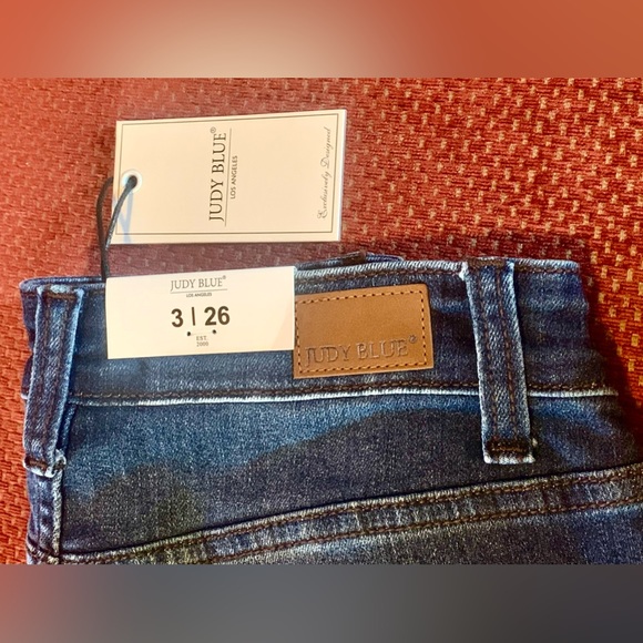 Judy Blue Jeans | Bay City Slit Hem High Rise Skinny JB82424 26/3 / Dark Blue - Picture 2 of 9